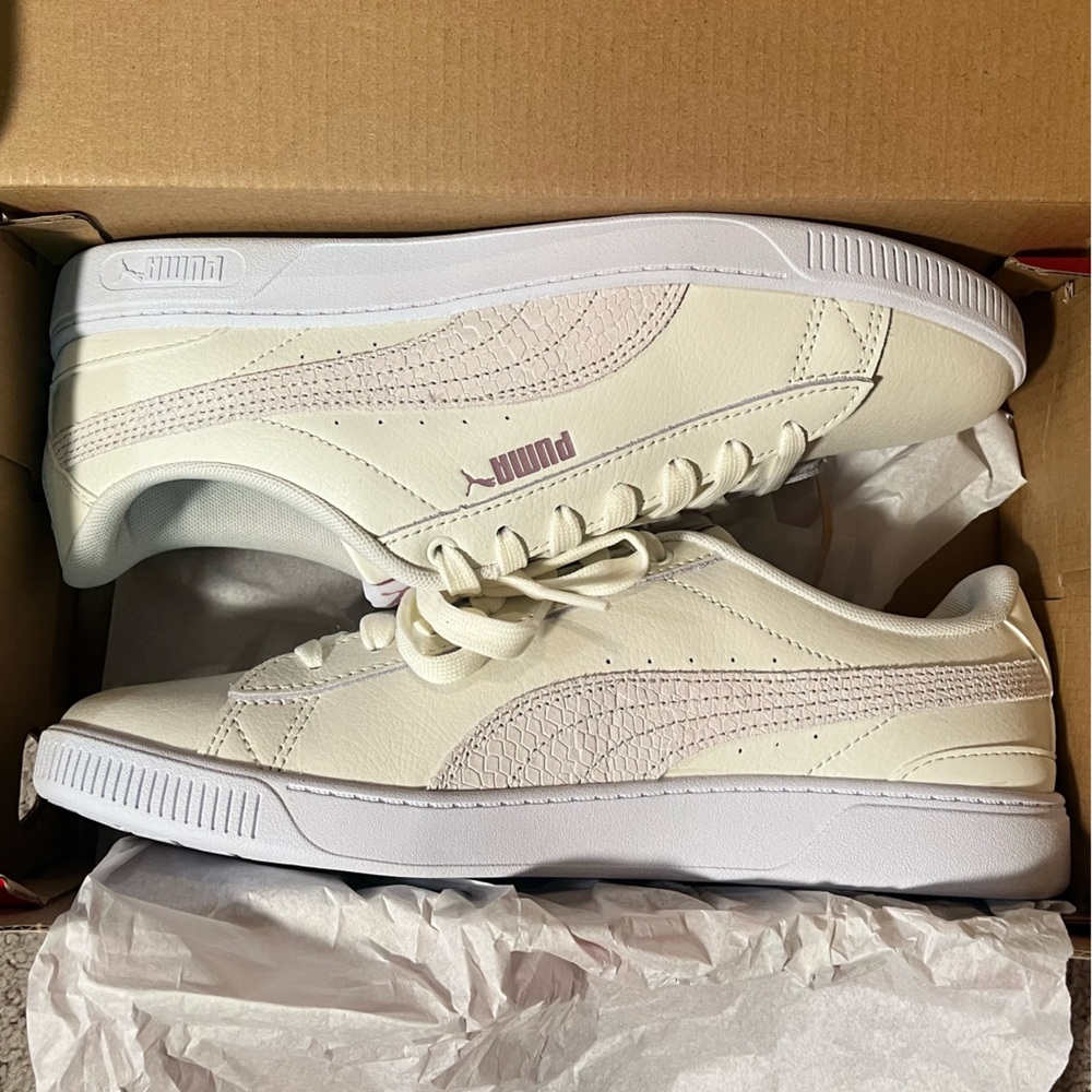 NWT Puma Vikky V3 Snake in Marshmallow Gray & Pale Grape Size 9 - Picture 2 of 5